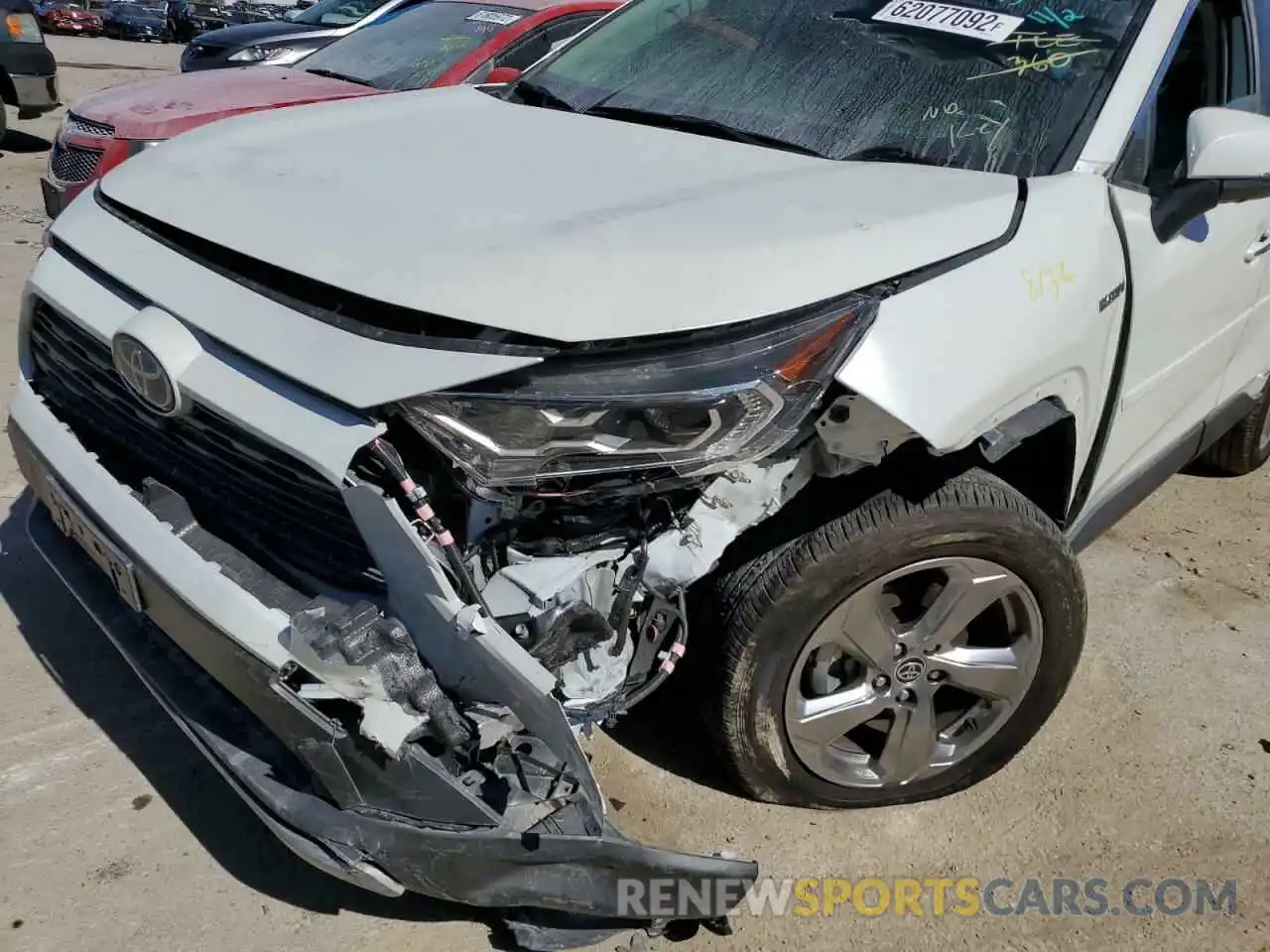 9 Photograph of a damaged car JTMDWRFV1LD535262 TOYOTA RAV4 2020