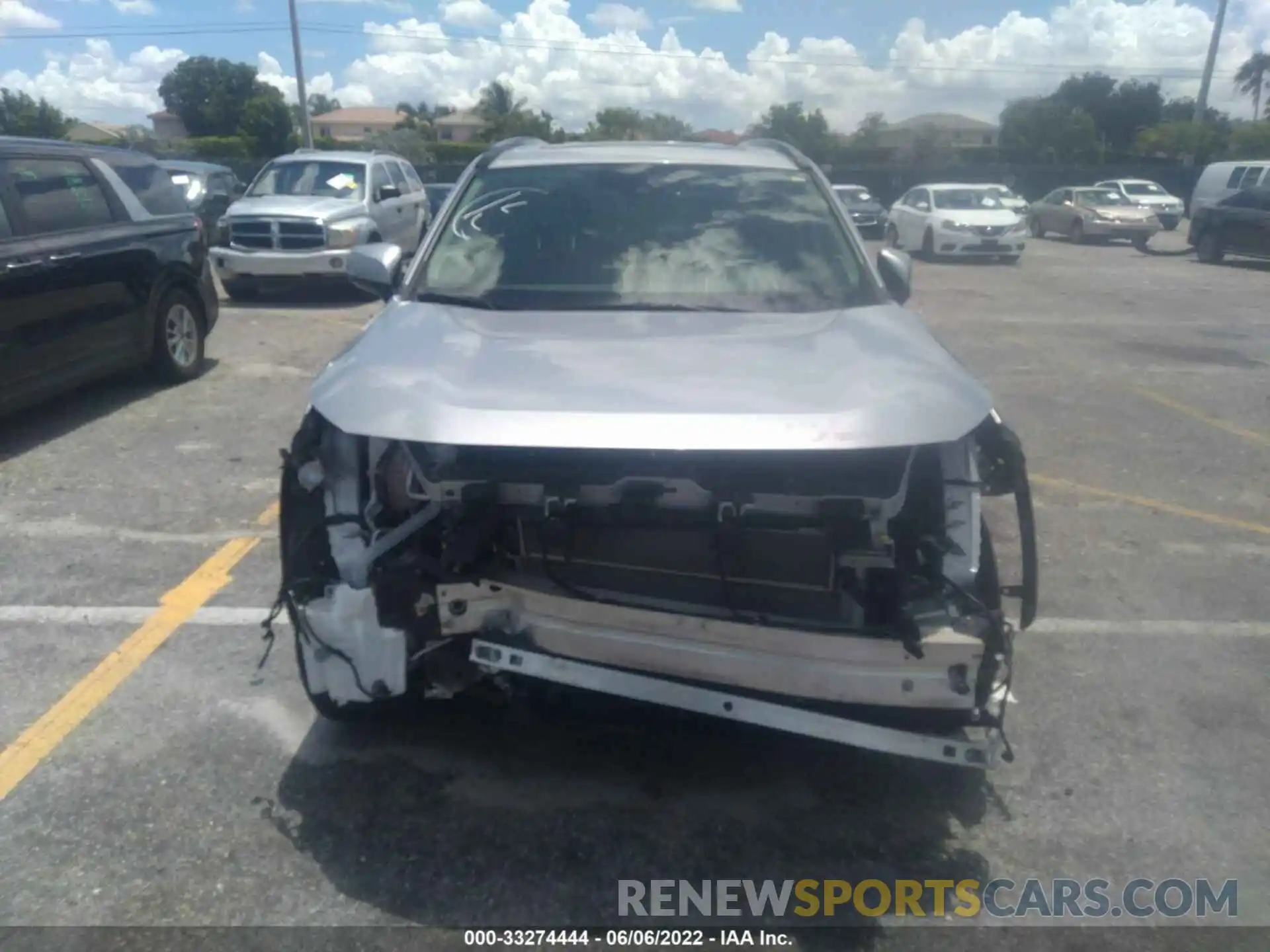 6 Photograph of a damaged car JTMDWRFV1LJ046958 TOYOTA RAV4 2020