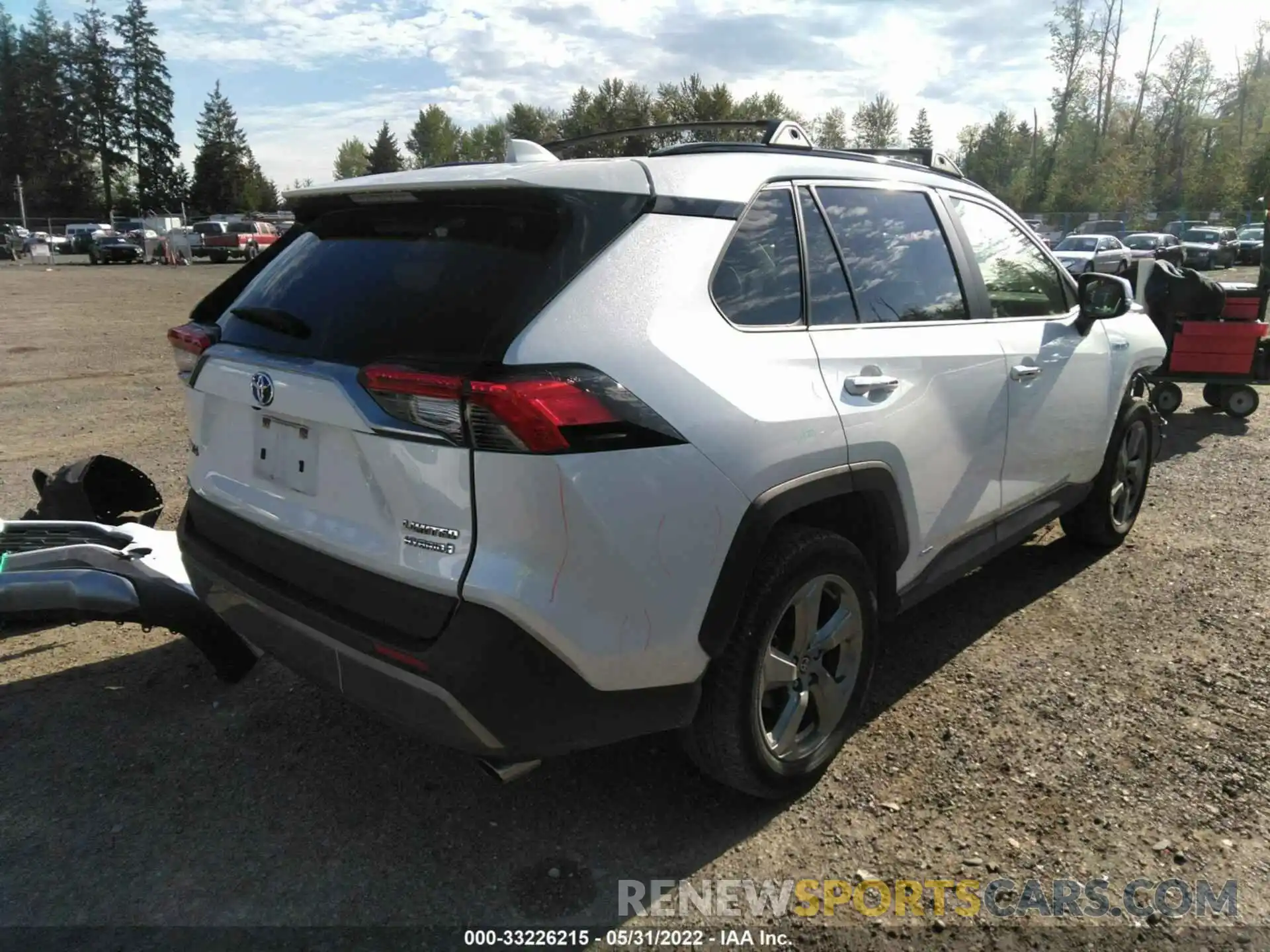 4 Photograph of a damaged car JTMDWRFV2LD054078 TOYOTA RAV4 2020