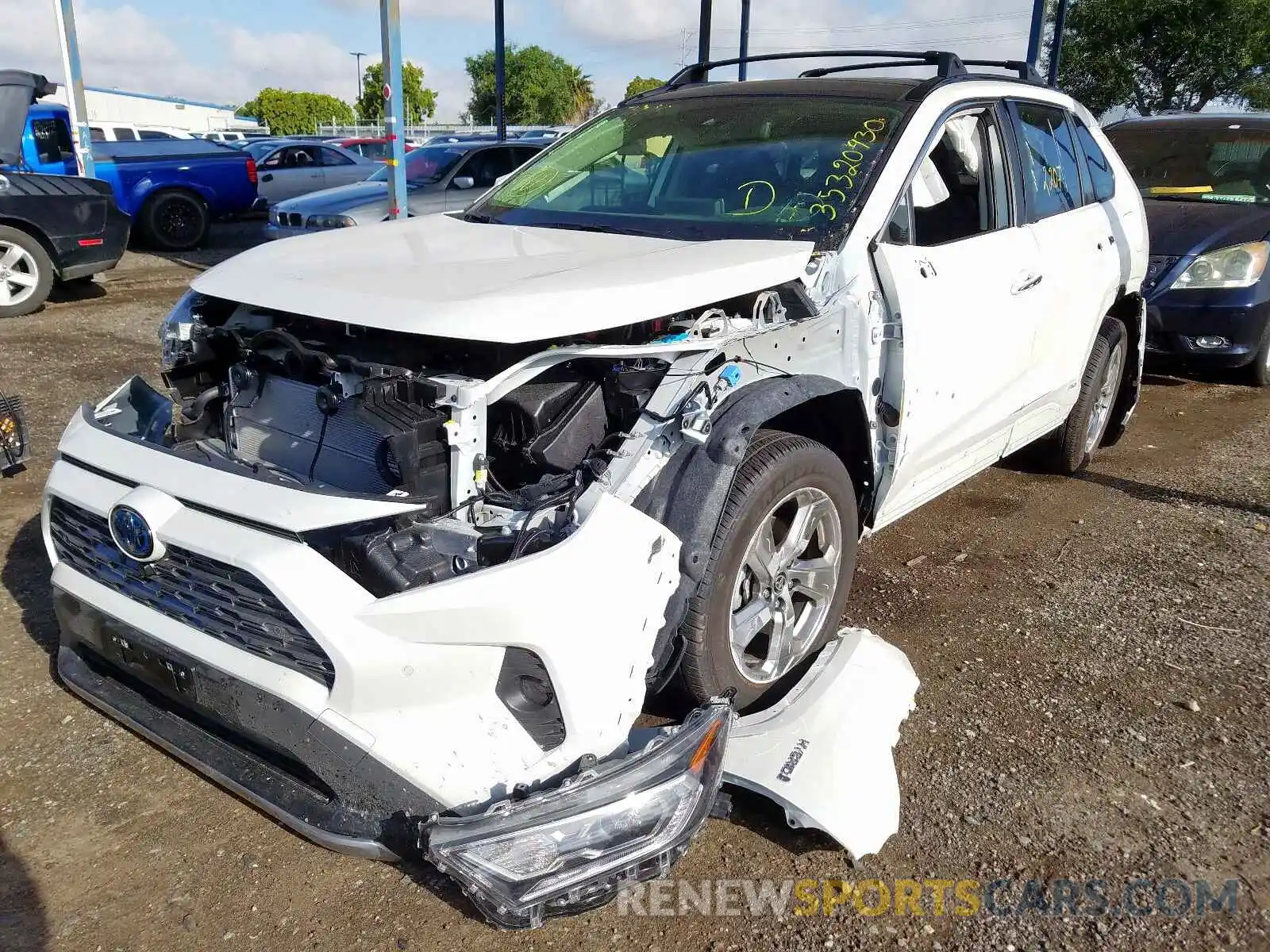 2 Photograph of a damaged car JTMDWRFV2LD525713 TOYOTA RAV4 2020