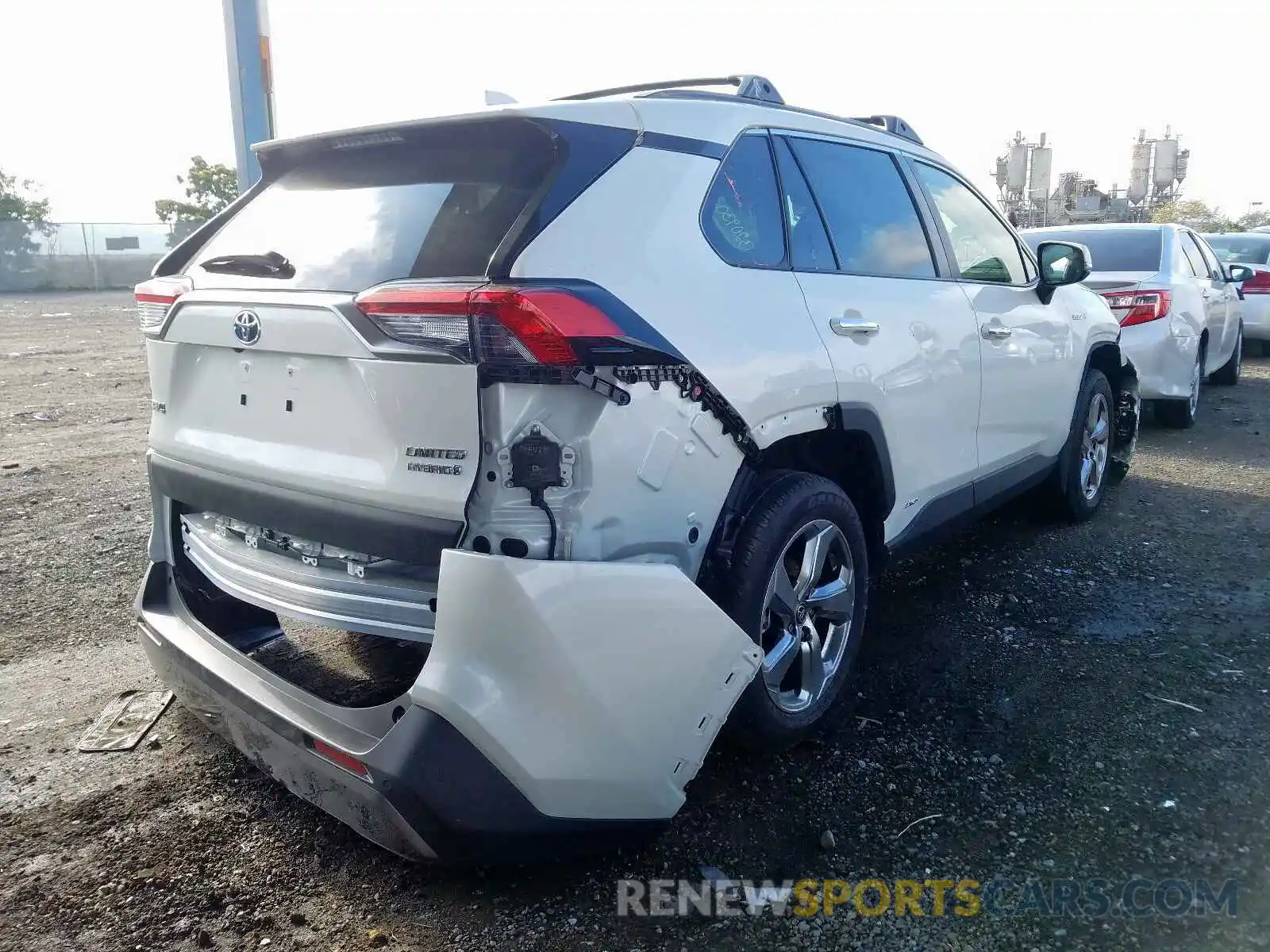 4 Photograph of a damaged car JTMDWRFV2LD525713 TOYOTA RAV4 2020