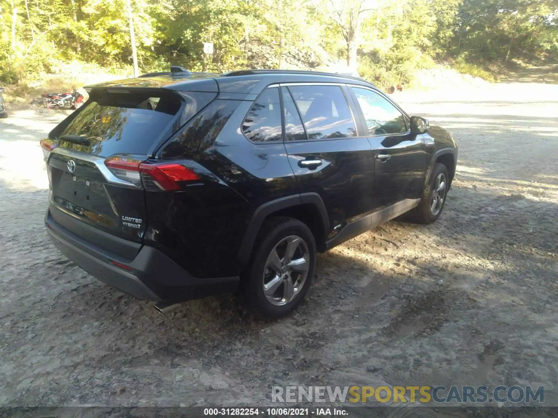 4 Photograph of a damaged car JTMDWRFV2LD534007 TOYOTA RAV4 2020