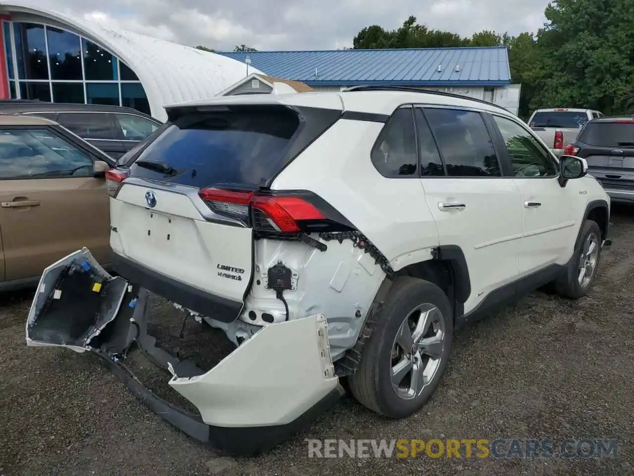 4 Photograph of a damaged car JTMDWRFV3LD063694 TOYOTA RAV4 2020