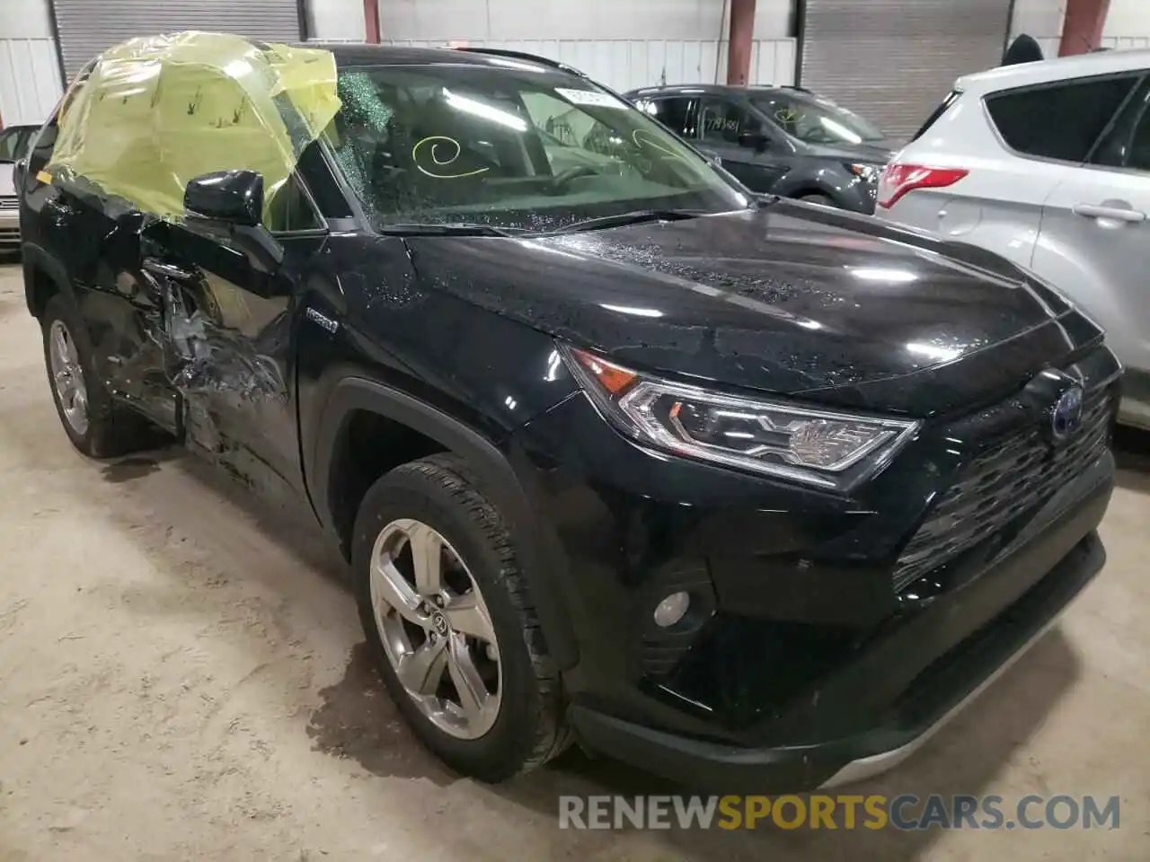 1 Photograph of a damaged car JTMDWRFV3LD070418 TOYOTA RAV4 2020