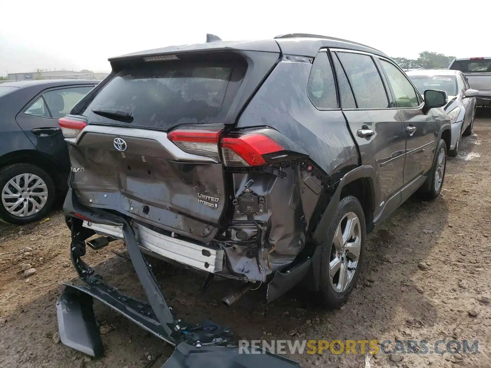 4 Photograph of a damaged car JTMDWRFV4LD529990 TOYOTA RAV4 2020