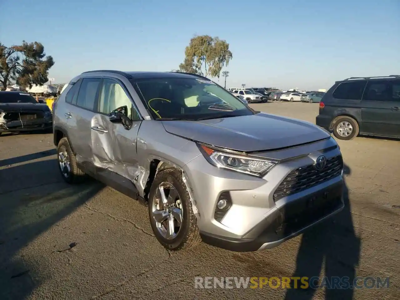 1 Photograph of a damaged car JTMDWRFV4LD539483 TOYOTA RAV4 2020