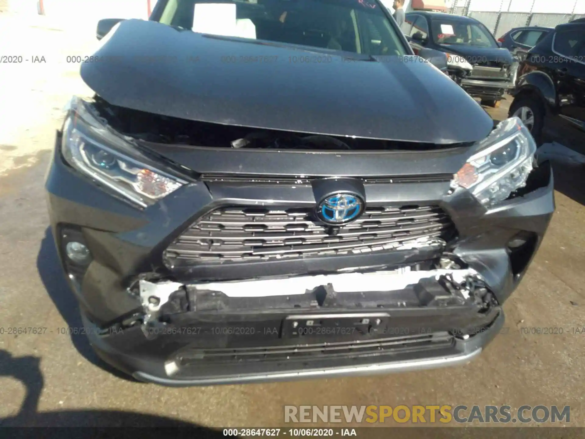 6 Photograph of a damaged car JTMDWRFV4LD546336 TOYOTA RAV4 2020