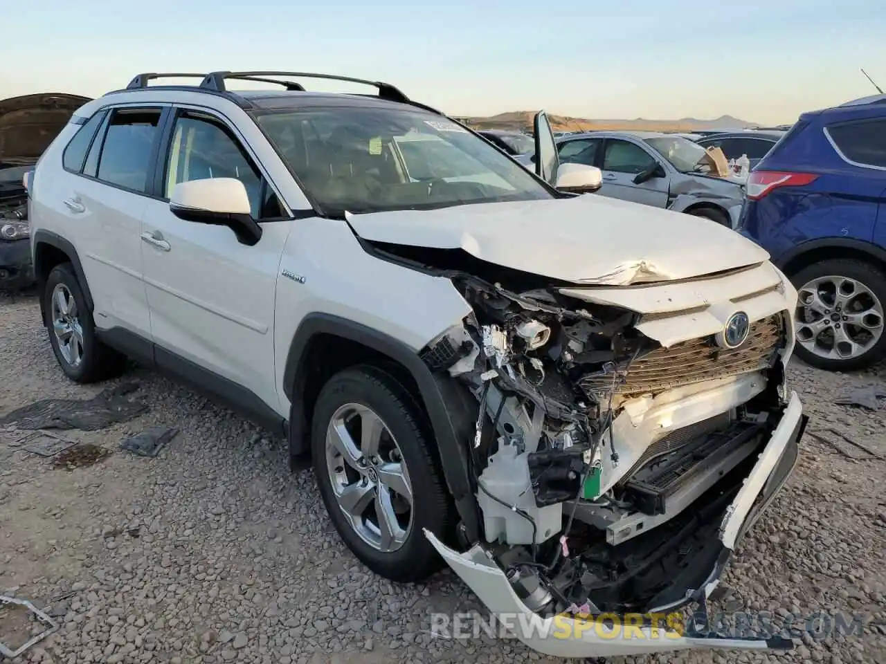 1 Photograph of a damaged car JTMDWRFV4LD551228 TOYOTA RAV4 2020