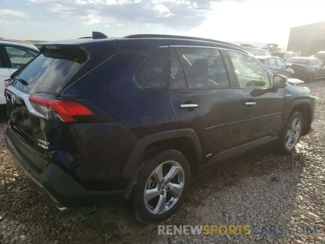 4 Фотография поврежденного автомобиля JTMDWRFV5LD054270 TOYOTA RAV4 2020