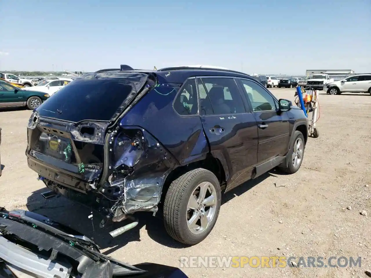 4 Photograph of a damaged car JTMDWRFV6LD530056 TOYOTA RAV4 2020