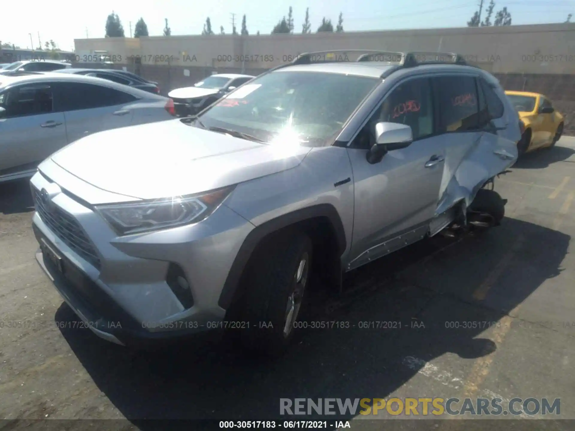 2 Photograph of a damaged car JTMDWRFV6LD551098 TOYOTA RAV4 2020