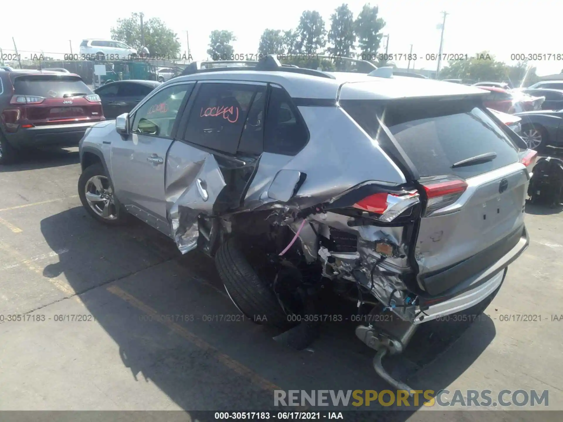 3 Photograph of a damaged car JTMDWRFV6LD551098 TOYOTA RAV4 2020