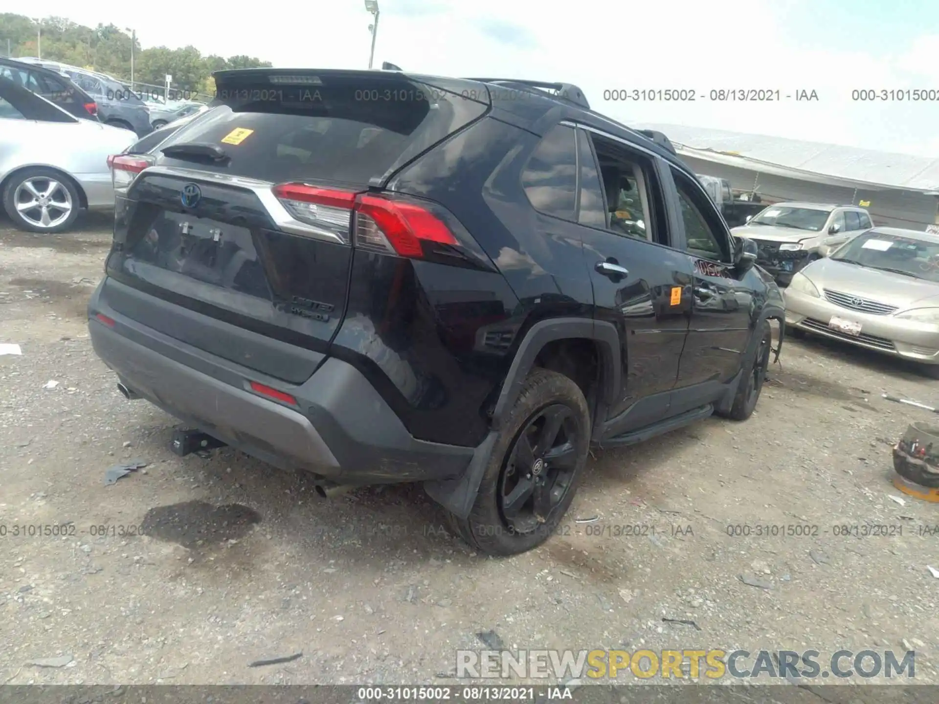 4 Photograph of a damaged car JTMDWRFV7LD527098 TOYOTA RAV4 2020