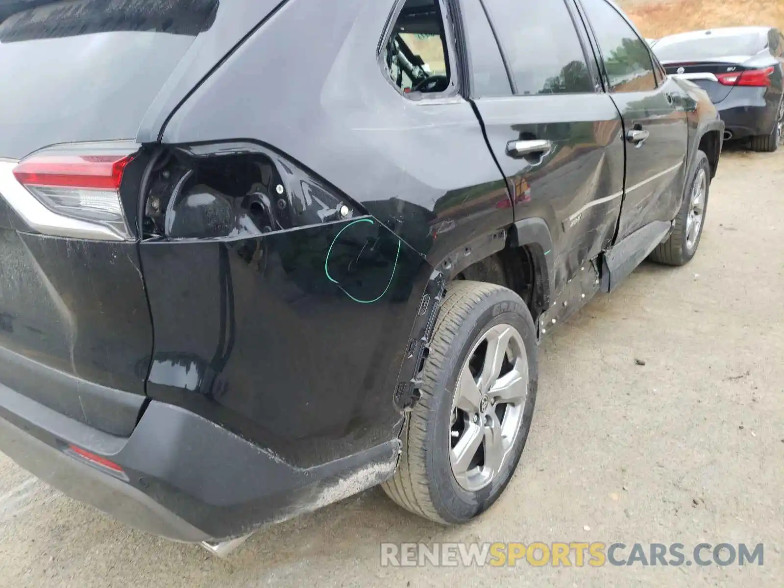 9 Photograph of a damaged car JTMDWRFV7LD534018 TOYOTA RAV4 2020