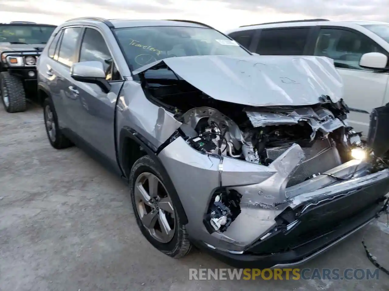 1 Photograph of a damaged car JTMDWRFV9LD068625 TOYOTA RAV4 2020