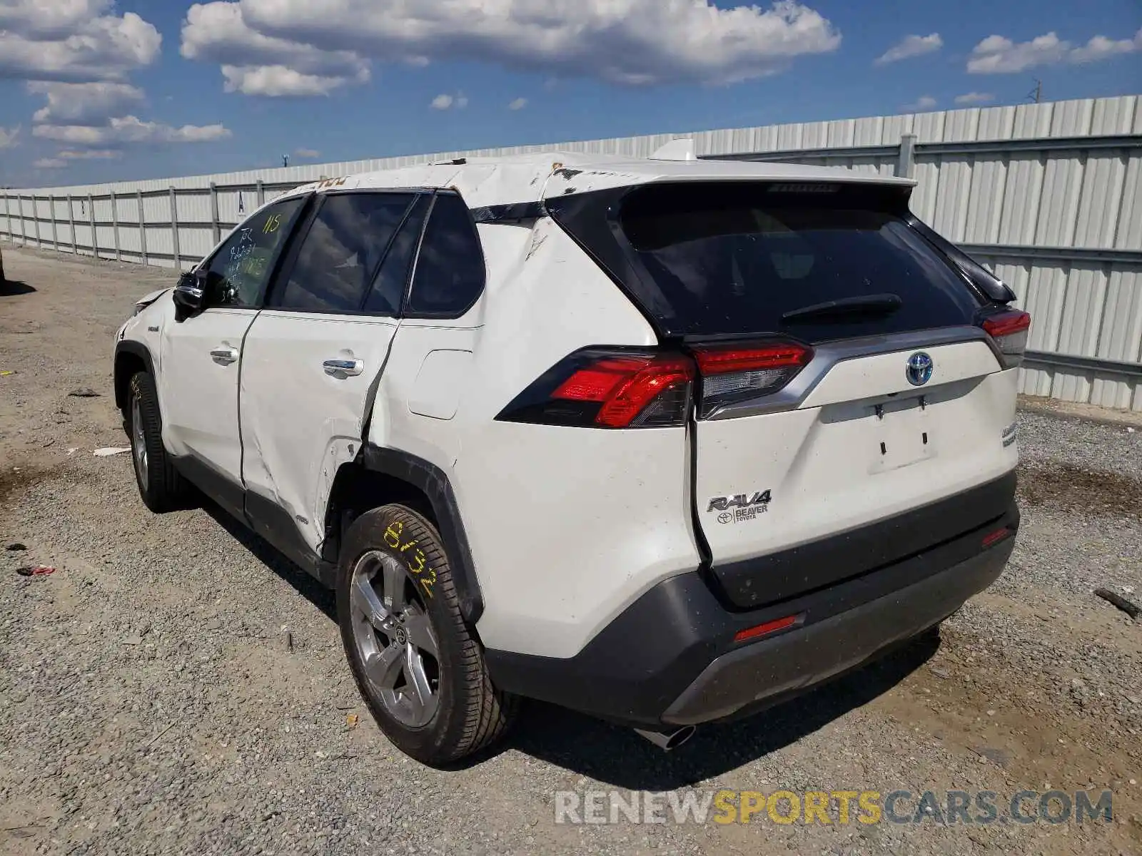 3 Photograph of a damaged car JTMDWRFV9LD536398 TOYOTA RAV4 2020