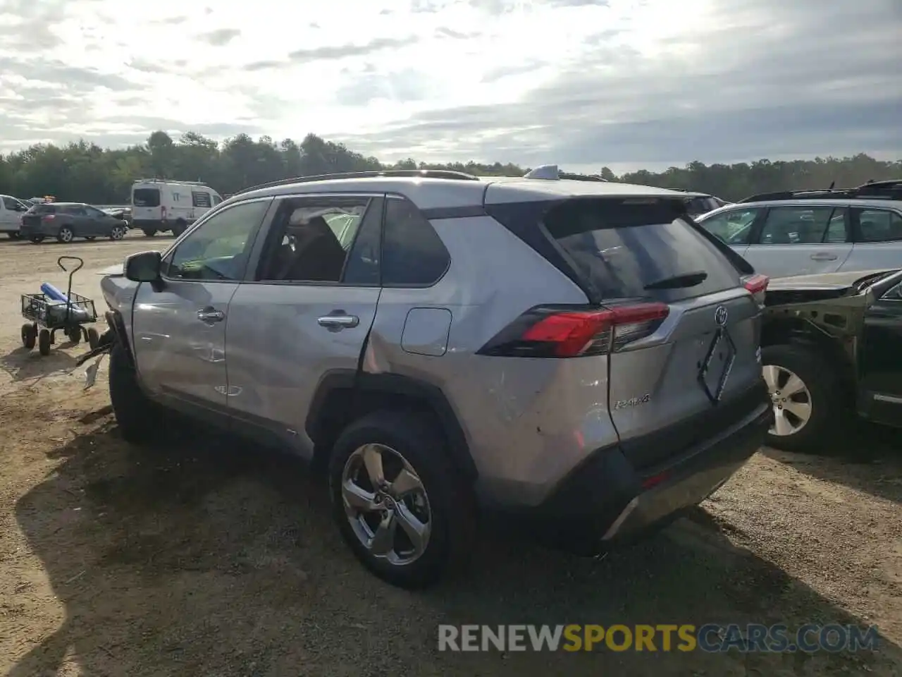 3 Photograph of a damaged car JTMDWRFVXLD073106 TOYOTA RAV4 2020