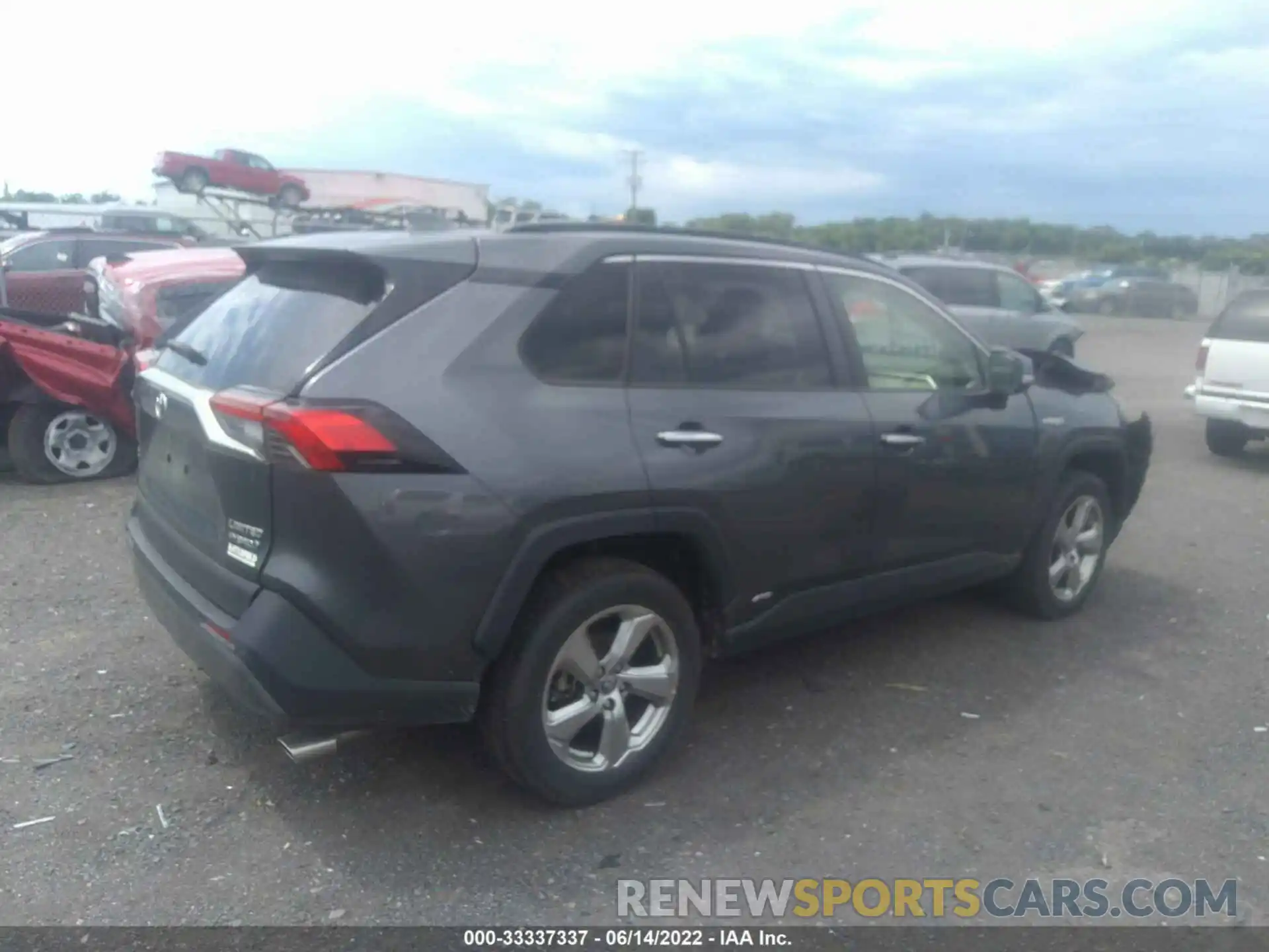 4 Photograph of a damaged car JTMDWRFVXLD541366 TOYOTA RAV4 2020