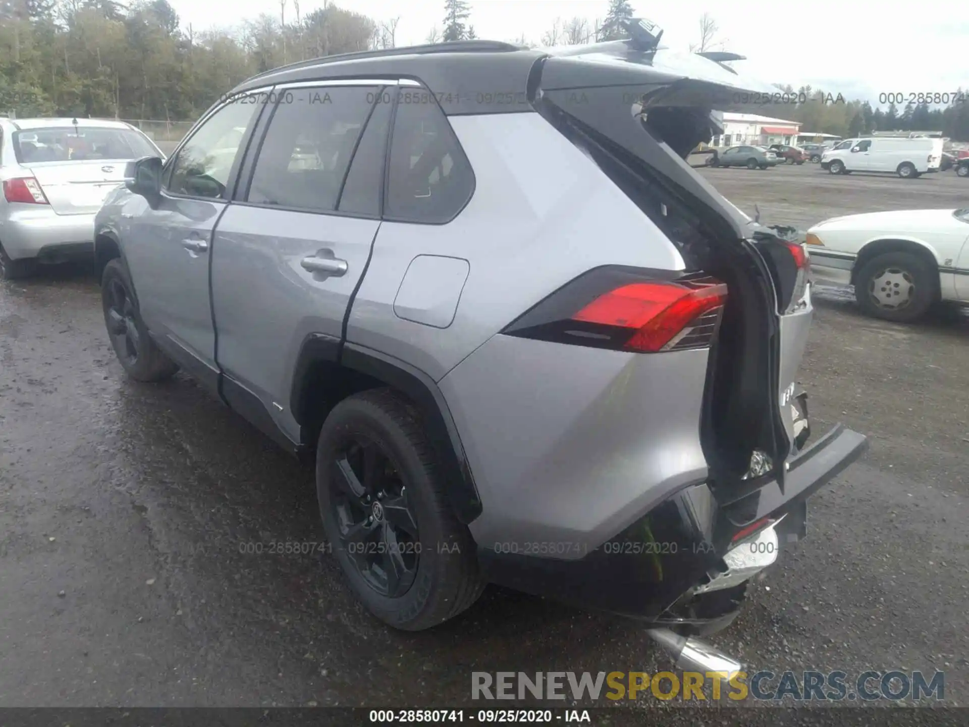 3 Photograph of a damaged car JTME6RFV7LD502917 TOYOTA RAV4 2020