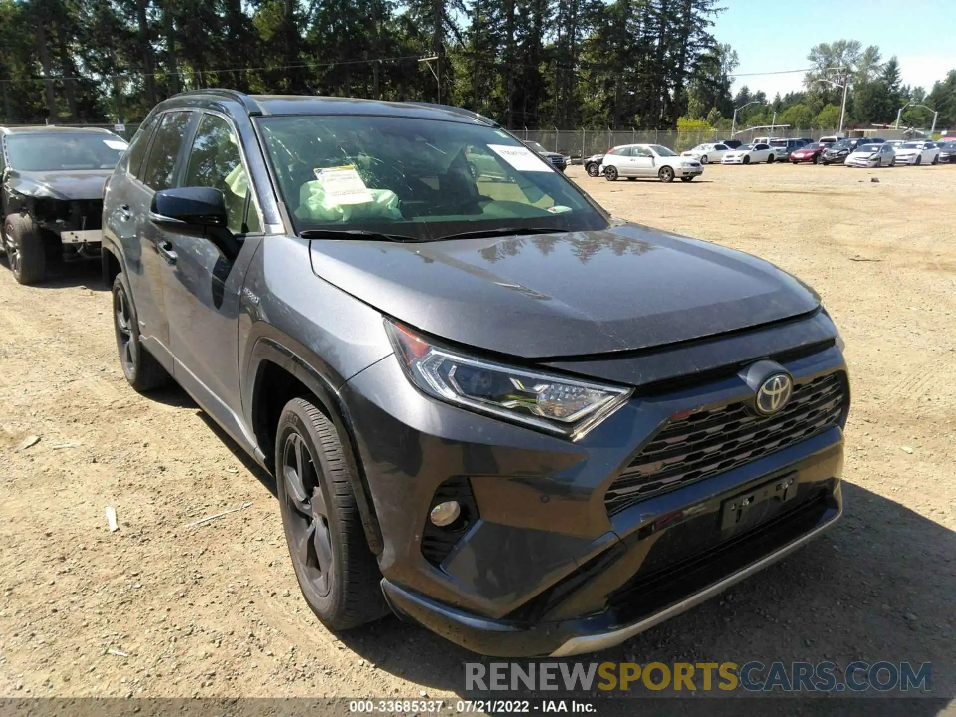 1 Photograph of a damaged car JTME6RFV8LD502215 TOYOTA RAV4 2020