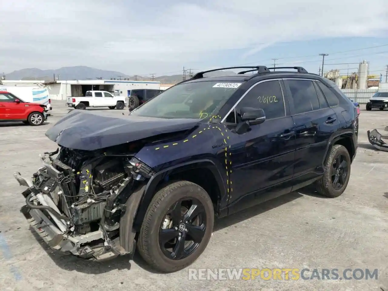 2 Photograph of a damaged car JTME6RFV9LD502014 TOYOTA RAV4 2020