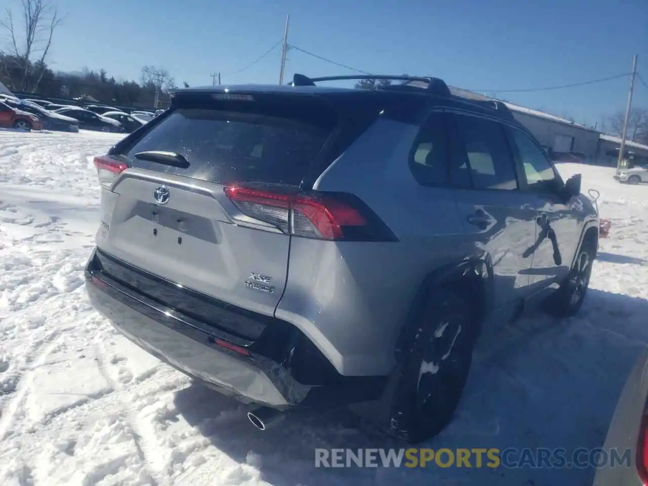 4 Photograph of a damaged car JTMEWRFV0LD525066 TOYOTA RAV4 2020