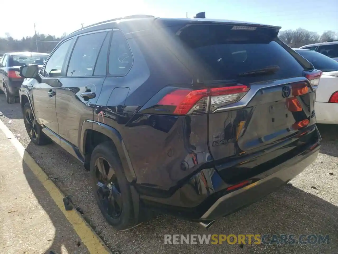 3 Photograph of a damaged car JTMEWRFV0LD531014 TOYOTA RAV4 2020