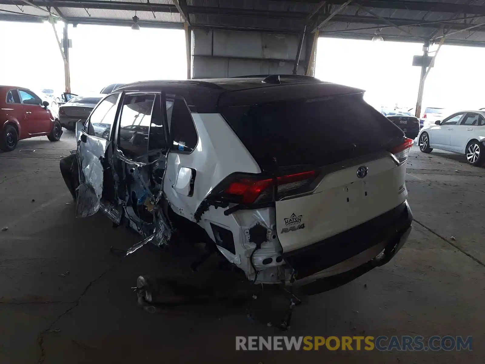 3 Photograph of a damaged car JTMEWRFV0LD544975 TOYOTA RAV4 2020