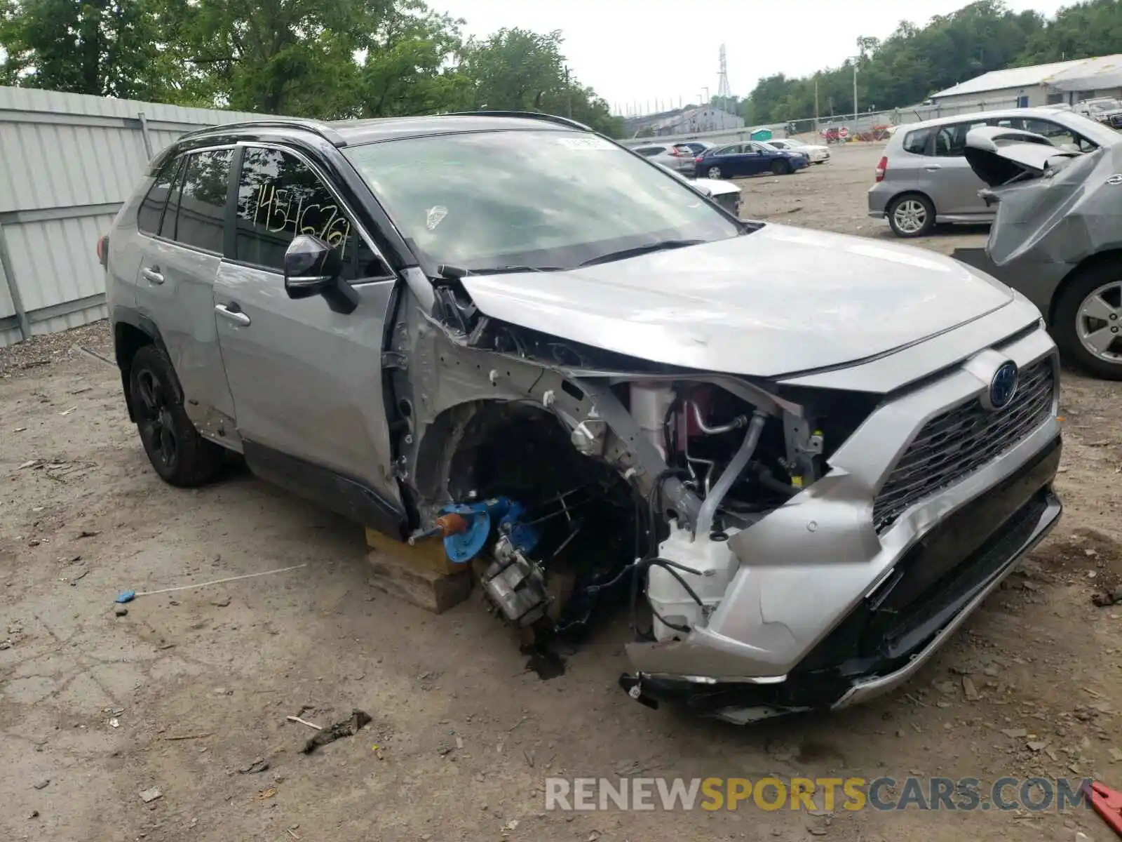 9 Photograph of a damaged car JTMEWRFV0LJ033767 TOYOTA RAV4 2020