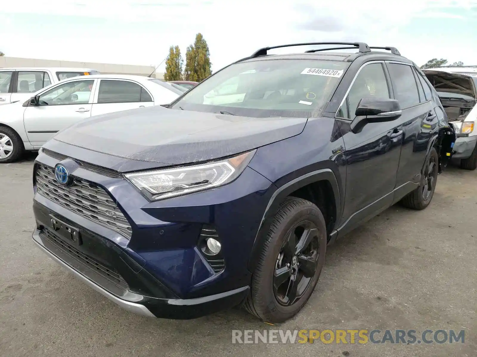 2 Photograph of a damaged car JTMEWRFV0LJ038029 TOYOTA RAV4 2020