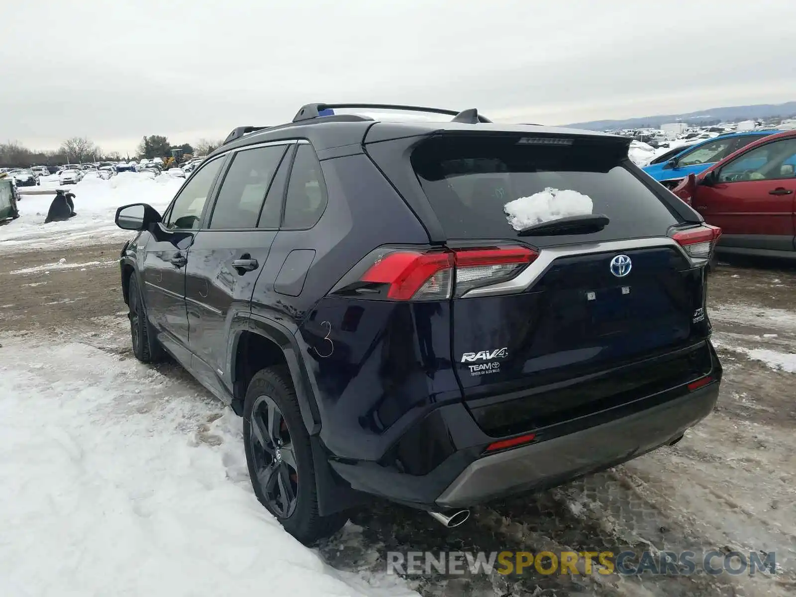 3 Photograph of a damaged car JTMEWRFV1LD535332 TOYOTA RAV4 2020