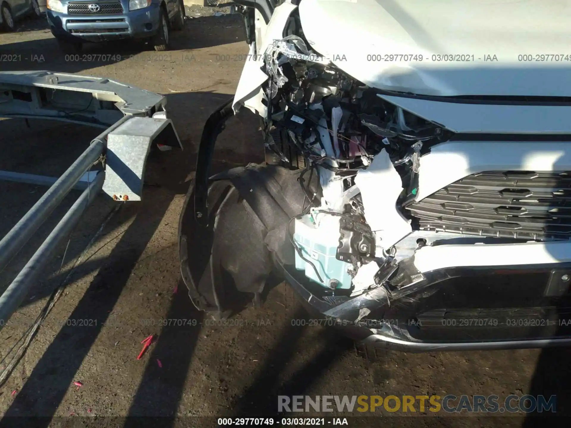 6 Photograph of a damaged car JTMEWRFV1LD541194 TOYOTA RAV4 2020