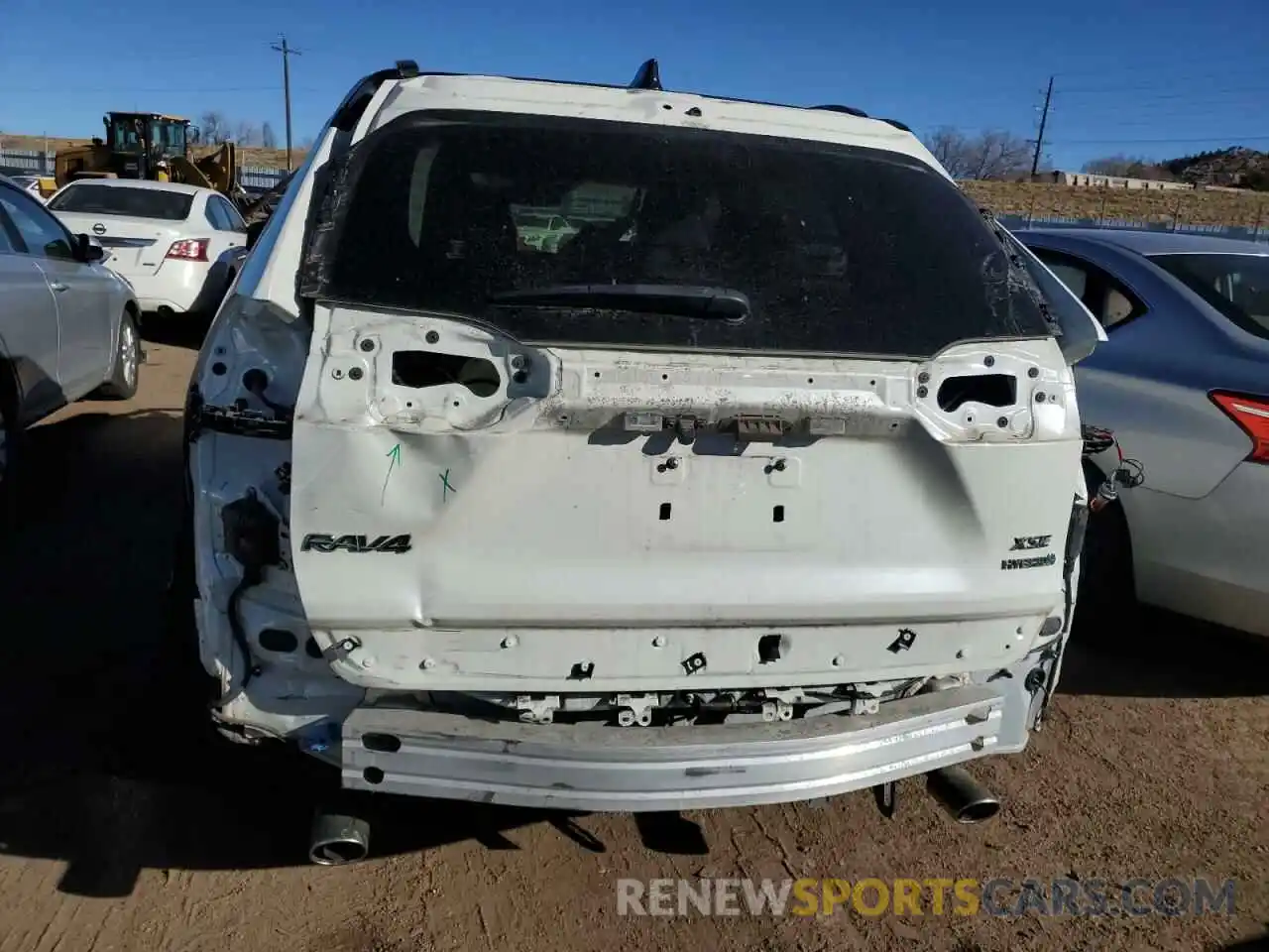 6 Photograph of a damaged car JTMEWRFV1LD547013 TOYOTA RAV4 2020