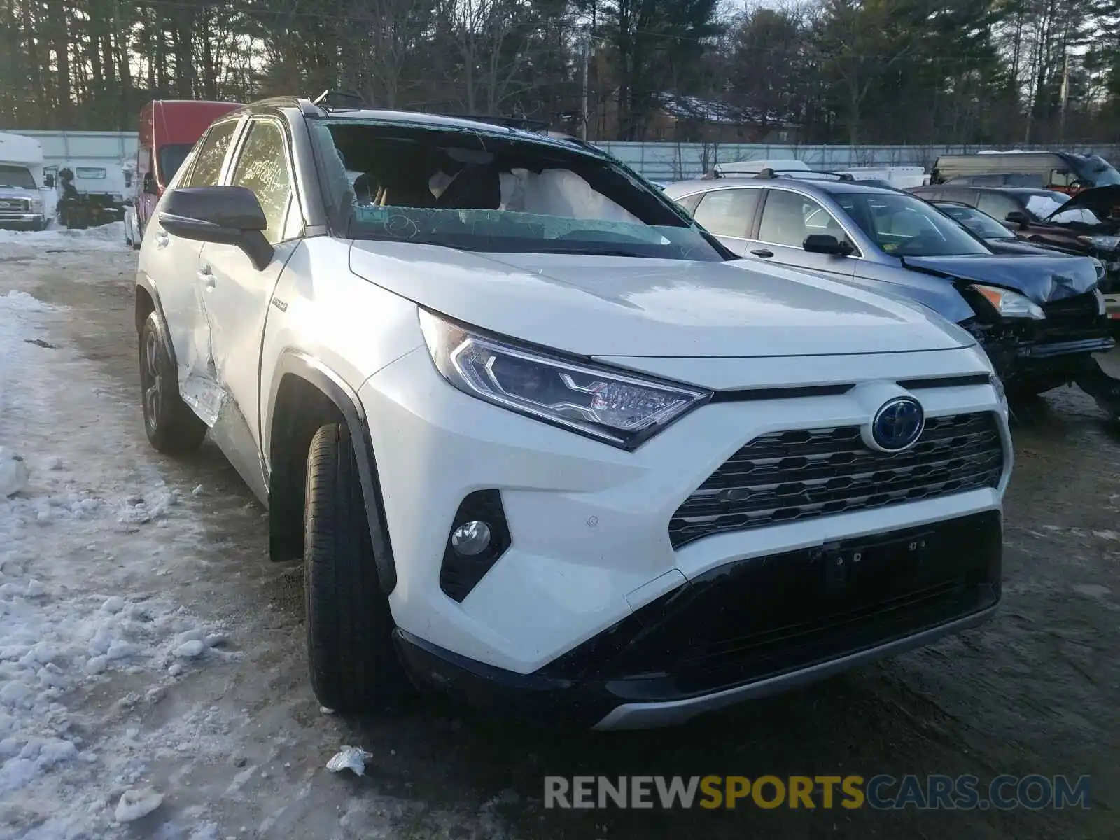 1 Photograph of a damaged car JTMEWRFV2LD531922 TOYOTA RAV4 2020