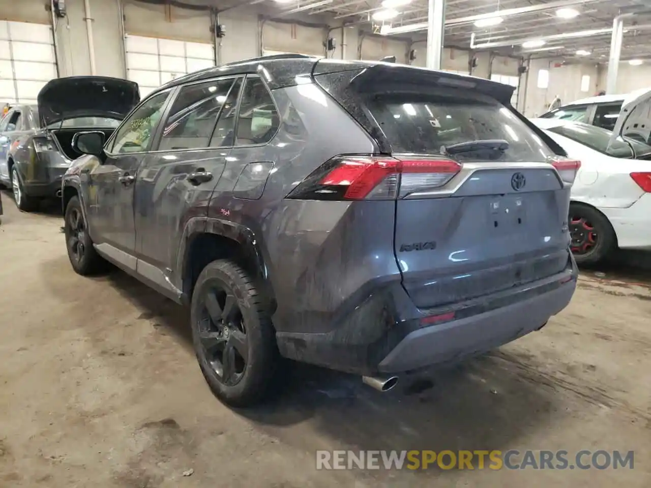 3 Photograph of a damaged car JTMEWRFV2LD543567 TOYOTA RAV4 2020