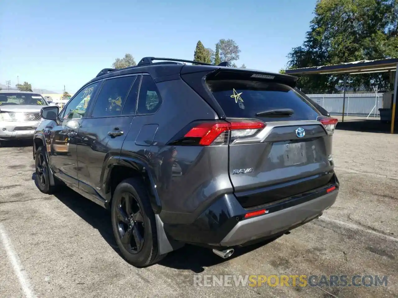 3 Photograph of a damaged car JTMEWRFV2LD549773 TOYOTA RAV4 2020