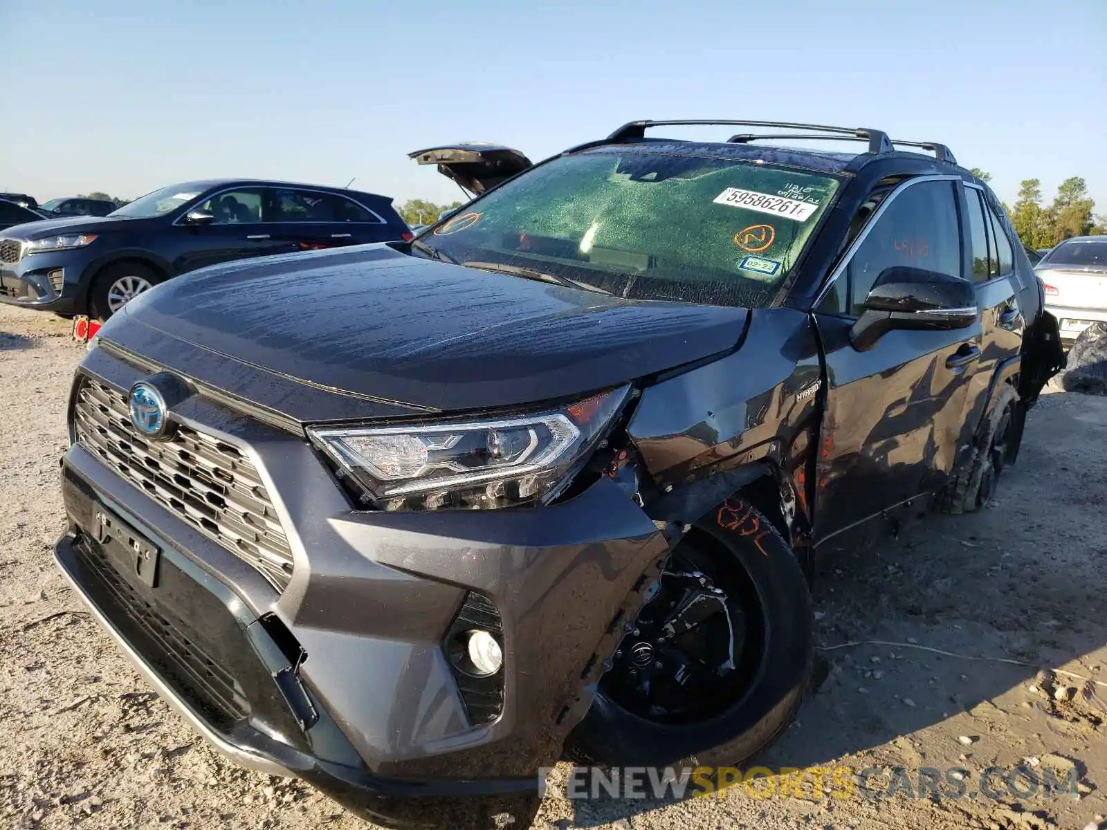 2 Photograph of a damaged car JTMEWRFV2LJ037531 TOYOTA RAV4 2020