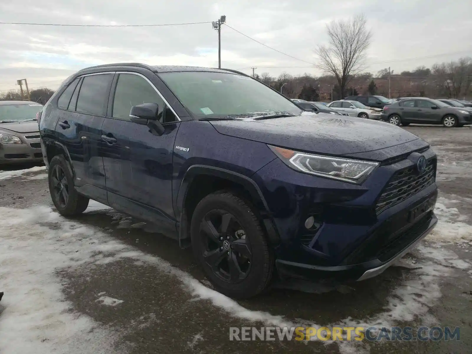 1 Photograph of a damaged car JTMEWRFV2LJ042924 TOYOTA RAV4 2020