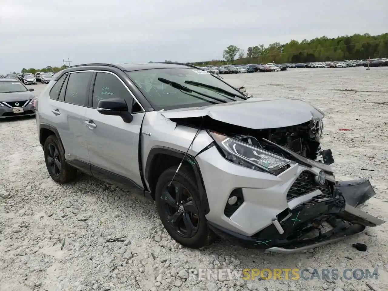 1 Photograph of a damaged car JTMEWRFV2LJ045595 TOYOTA RAV4 2020