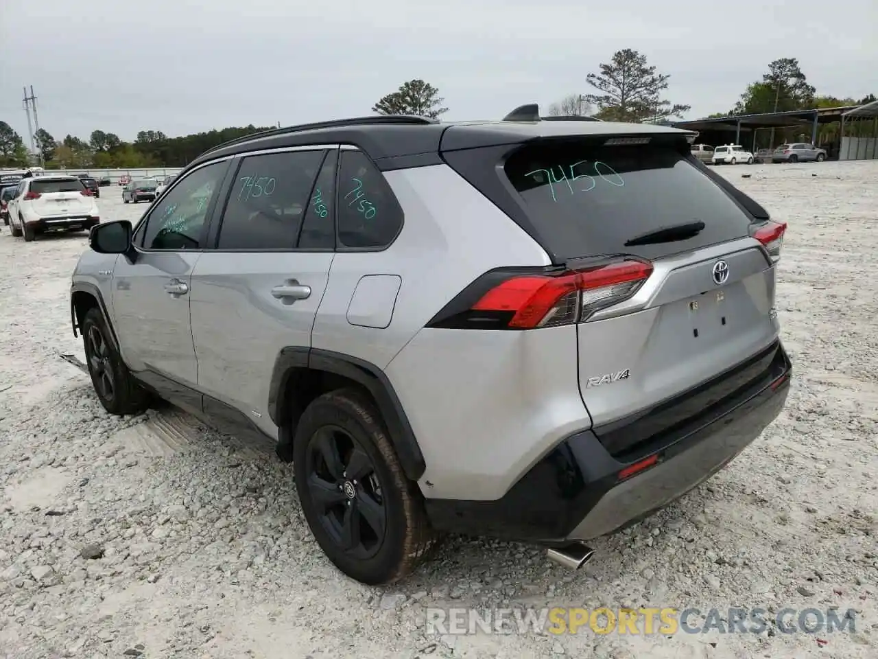 3 Photograph of a damaged car JTMEWRFV2LJ045595 TOYOTA RAV4 2020