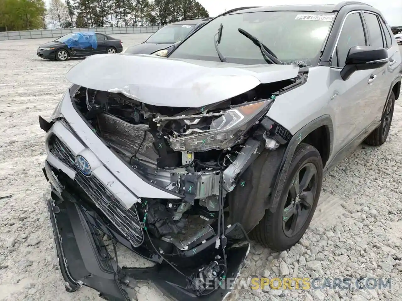 9 Photograph of a damaged car JTMEWRFV2LJ045595 TOYOTA RAV4 2020