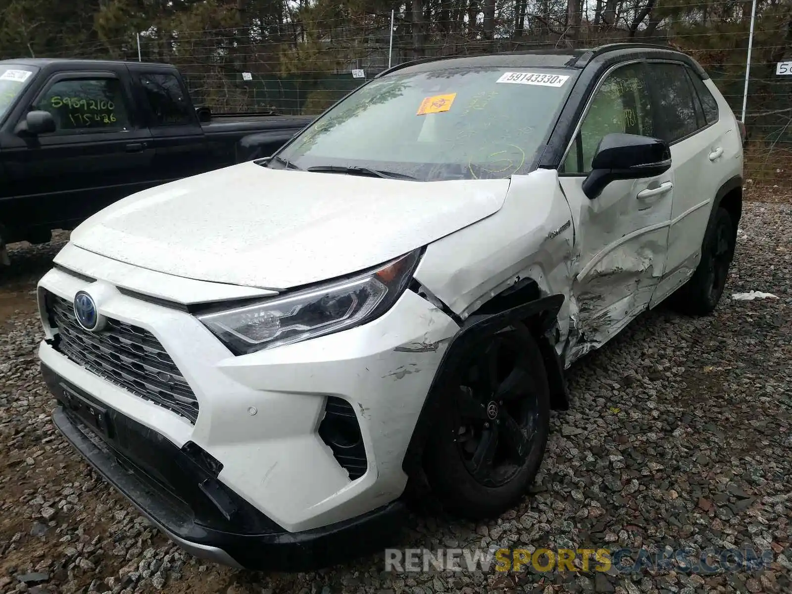 9 Photograph of a damaged car JTMEWRFV2LJ048299 TOYOTA RAV4 2020