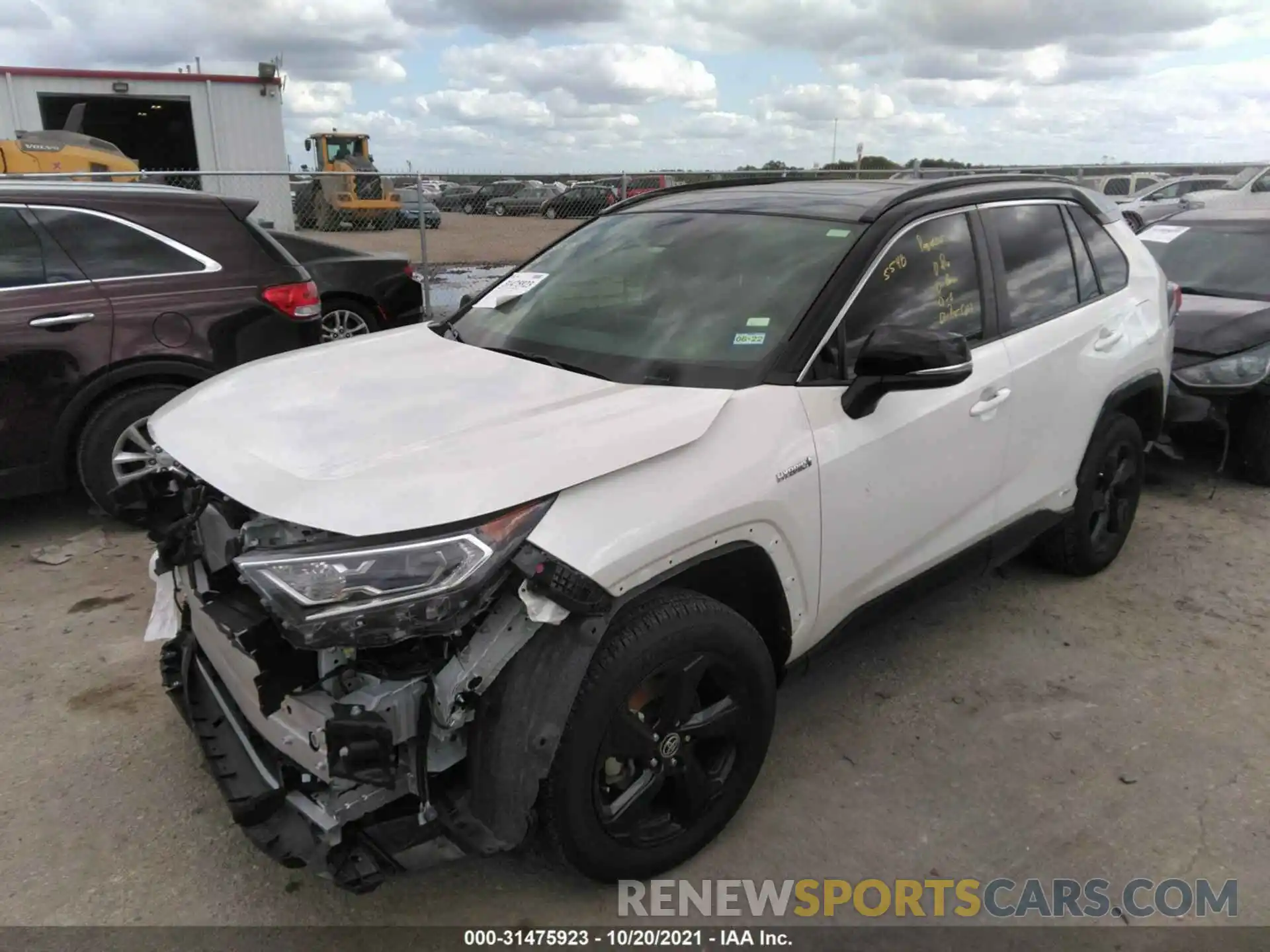 2 Photograph of a damaged car JTMEWRFV2LJ049985 TOYOTA RAV4 2020