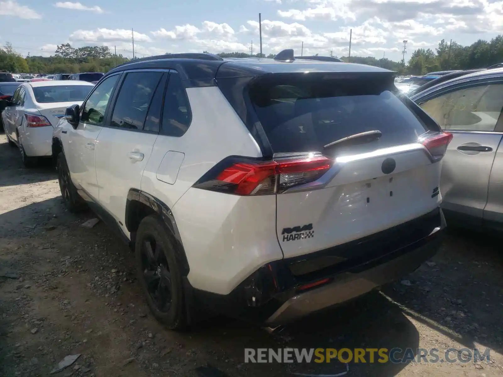 3 Photograph of a damaged car JTMEWRFV3LD525854 TOYOTA RAV4 2020