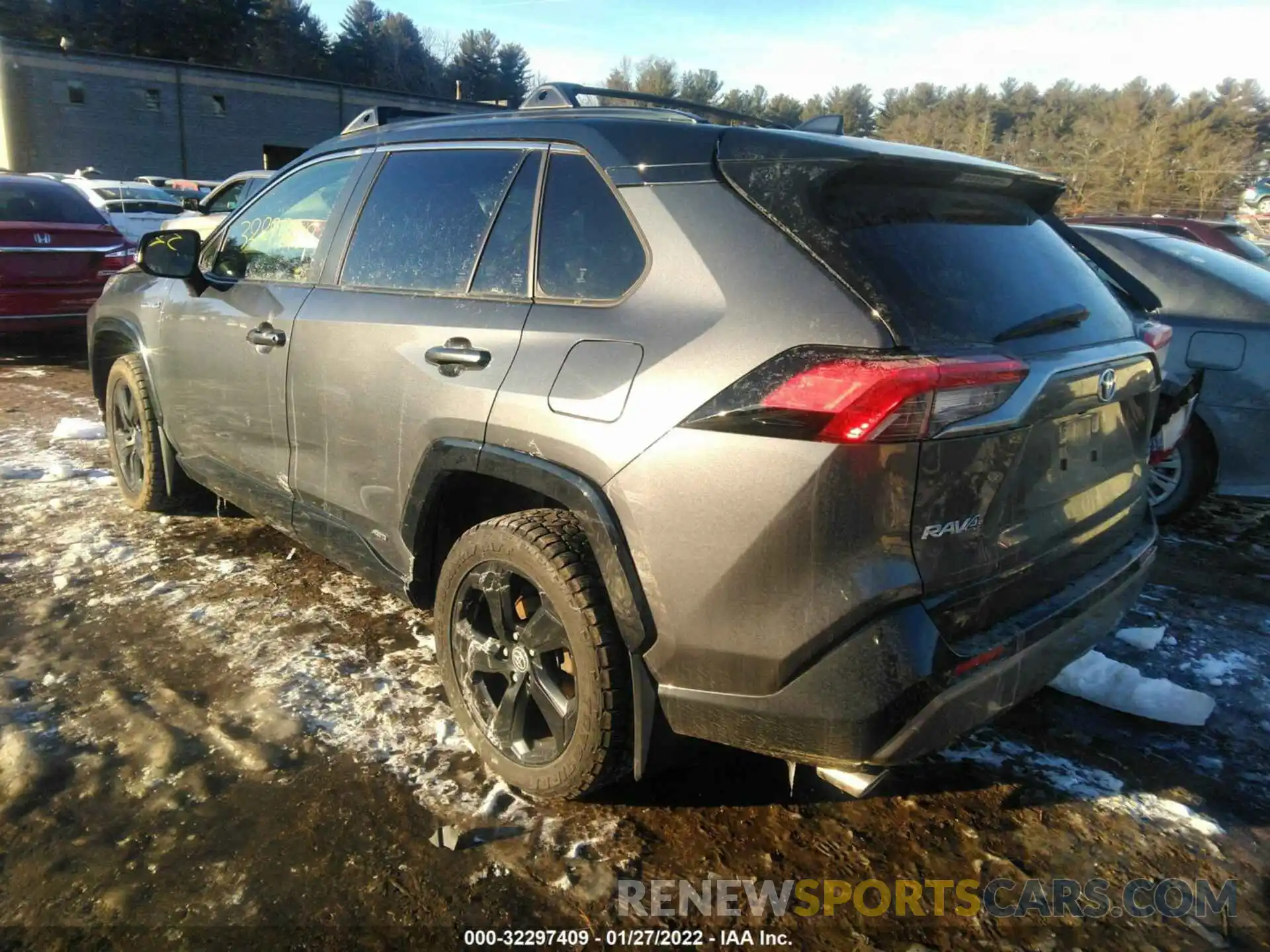 3 Photograph of a damaged car JTMEWRFV3LD529449 TOYOTA RAV4 2020