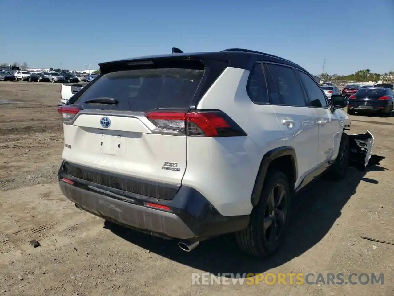 4 Photograph of a damaged car JTMEWRFV3LD538863 TOYOTA RAV4 2020