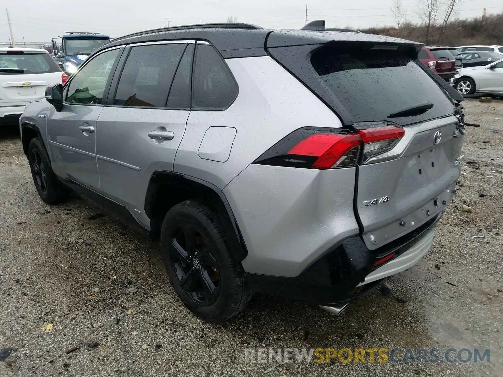 3 Photograph of a damaged car JTMEWRFV3LJ038882 TOYOTA RAV4 2020