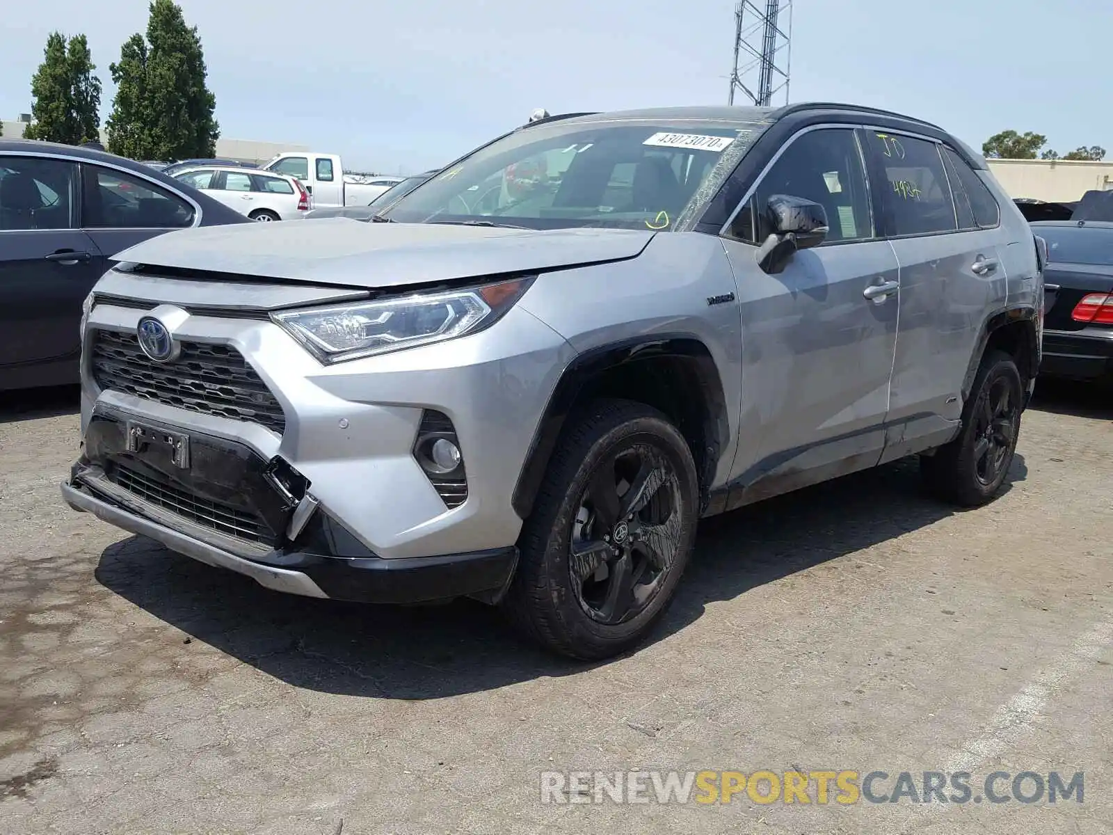 2 Photograph of a damaged car JTMEWRFV3LJ040485 TOYOTA RAV4 2020