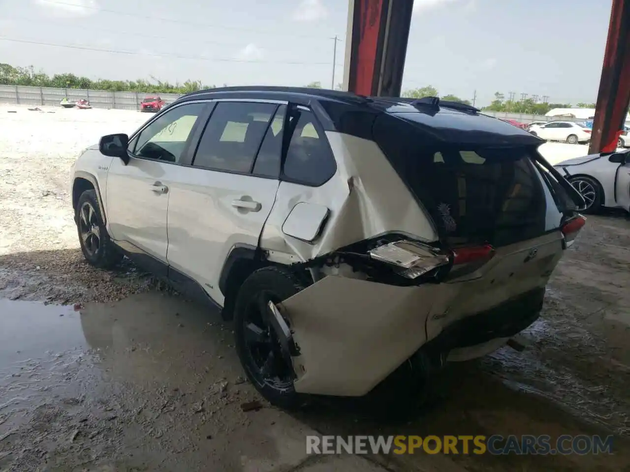 3 Photograph of a damaged car JTMEWRFV3LJ042656 TOYOTA RAV4 2020