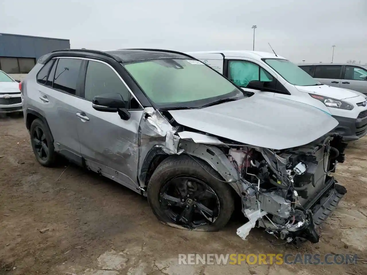 4 Photograph of a damaged car JTMEWRFV3LJ044374 TOYOTA RAV4 2020